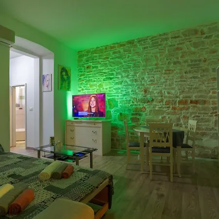 Apartment Rich *